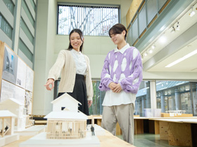 京都建築大学校