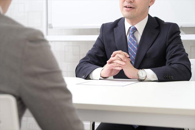 刑務官のイメージ