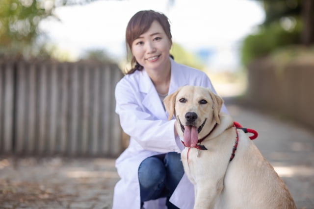 警察犬訓練士のイメージ